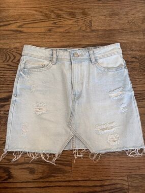 Zara Trafaluc denimwear Light Wash Distressed Denim Mini Skirt